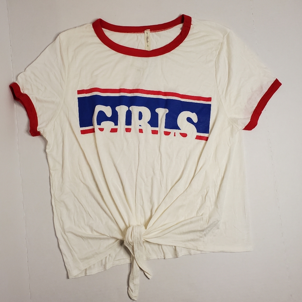 🆕️ Cute Ladies Tie Up Shirt, Size L.